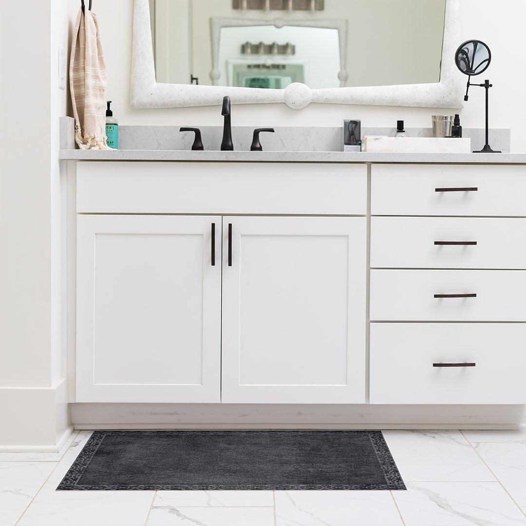 Evelyn FloorFlat | Charcoal - Premium Vinyl Mat